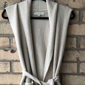 LOFT Taupe Neutral Sweater Pullover Vest